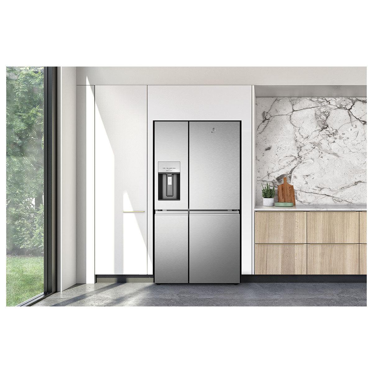 609L Electrolux French Door Fridge UltimateTaste Tech EQE6870SA