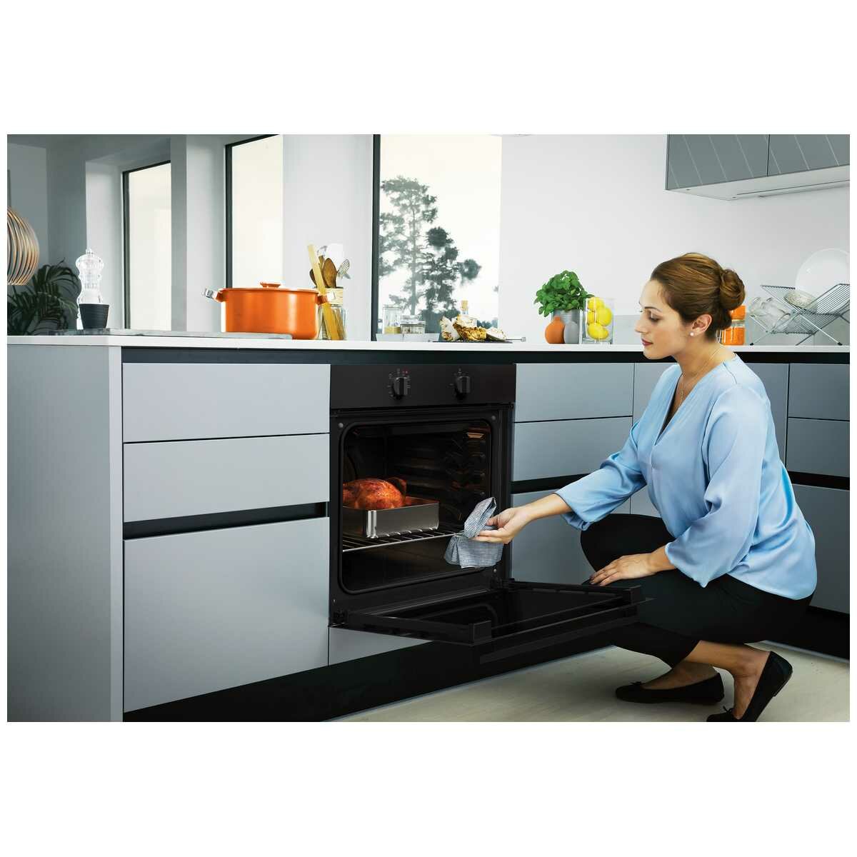 Chef 60cm Electric Fan Forced Built-In Oven - Brisbane Home Appliances